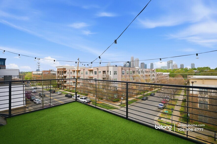 Building Photo - 12033 Brooklyn Ave