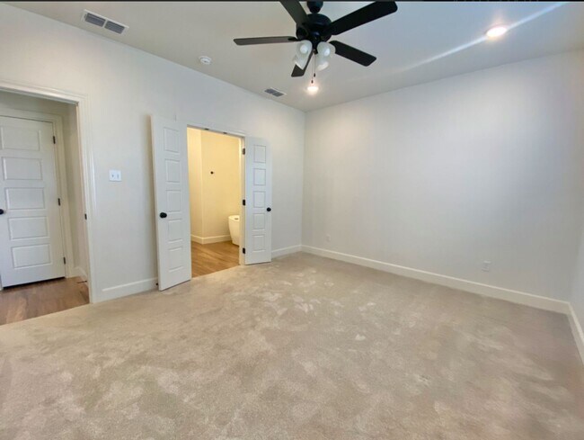 Building Photo - Now PRE- LEASING for a July move in - $300 off first month's rent.