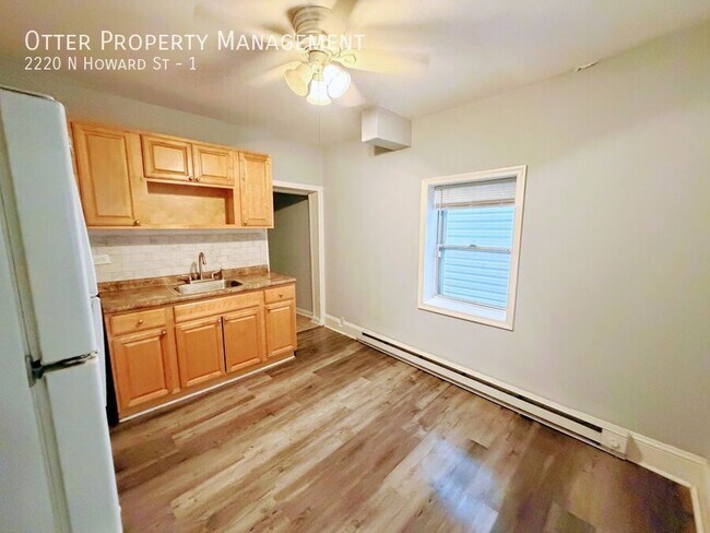 Building Photo - 2220 N Howard St