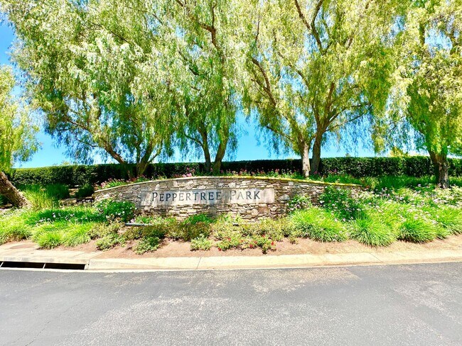 Building Photo - Beautiful Single-Level Custom Home with Serene Backyard Space in the Lovely Peppertree Park Commu...