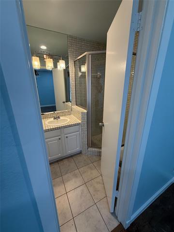 Building Photo - 18240 Midway Rd