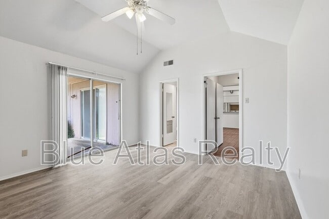 Building Photo - 13424 Blossomheath Ln