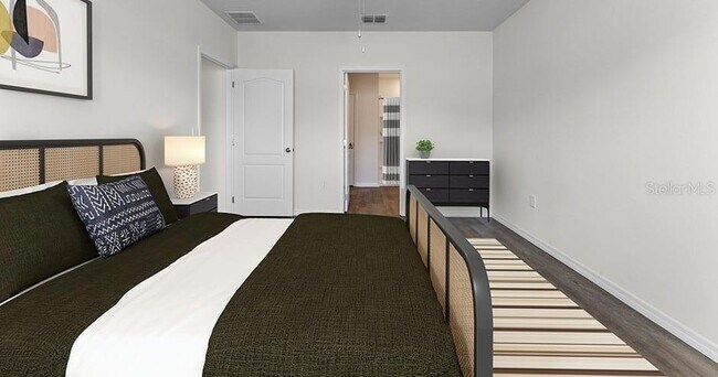 Building Photo - 2429 Maidens Bluff Ave