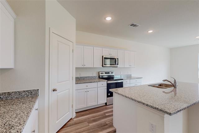 Building Photo - 1649 Whitworth Dr