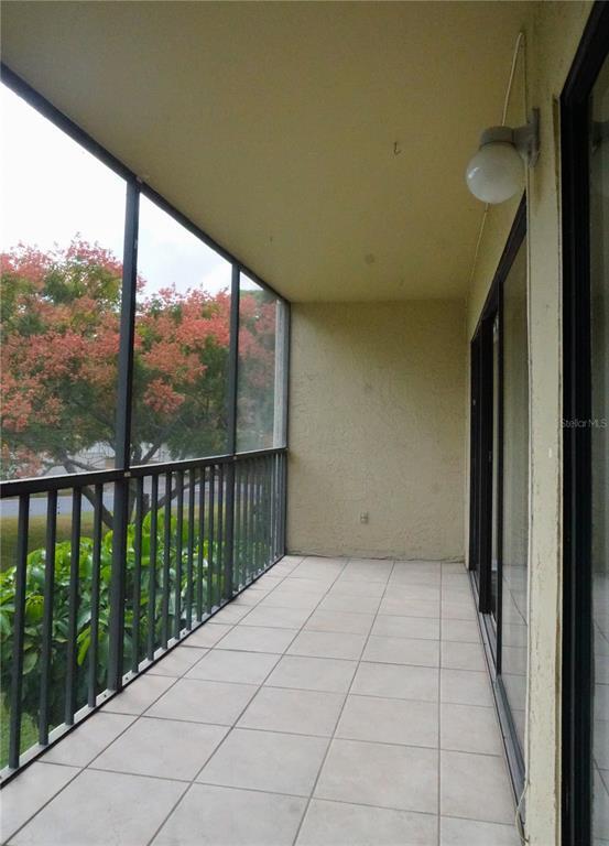 Building Photo - 2900 Cove Cay Dr