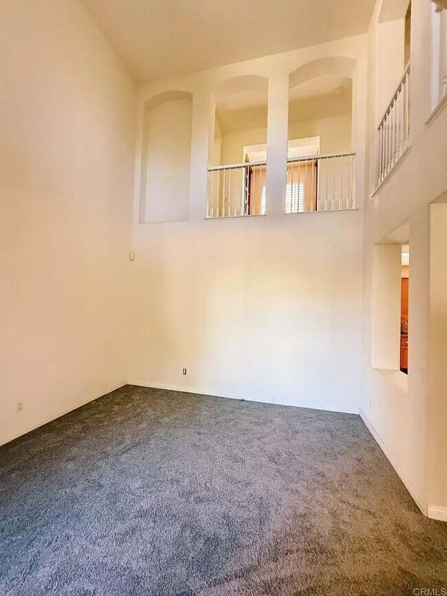 Building Photo - 5BD/4.5BA, 3,500 sq. ft. San Marcos Home