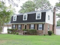 Building Photo - Email Linda@vacosold.com  or Call Office 8...
