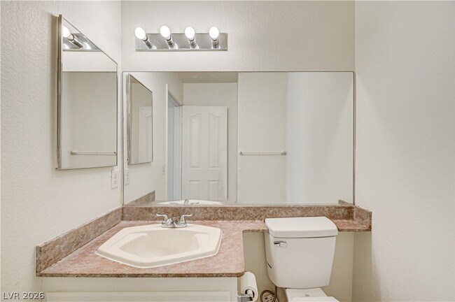 Building Photo - 4040 Castle Cove Dr