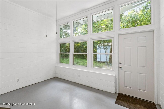 Building Photo - 2302 Ruffner Rd