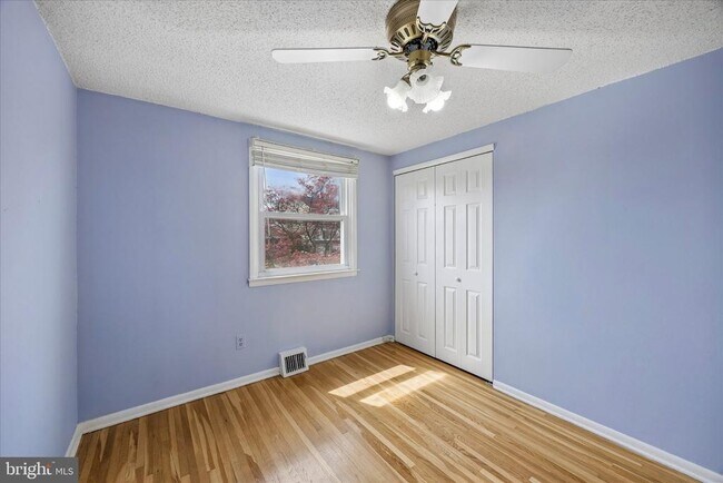 Building Photo - 805 Selma St