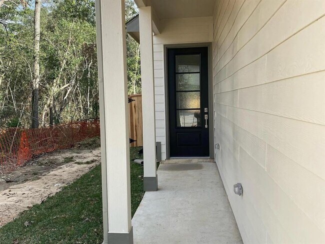Building Photo - 555 Dry Fork Ln