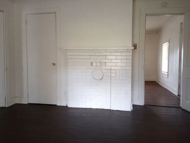 Building Photo - 2 Bedroom 1 Bathroom in Greer. SC