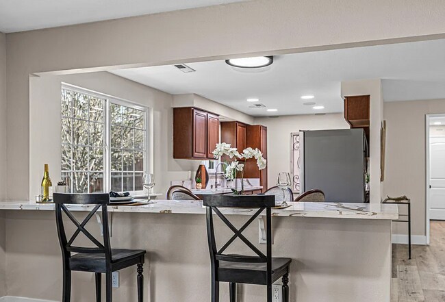 Building Photo - 2725 Randolph St