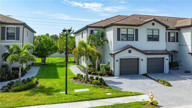 Primary Photo - 14121 Pine Lodge Ln