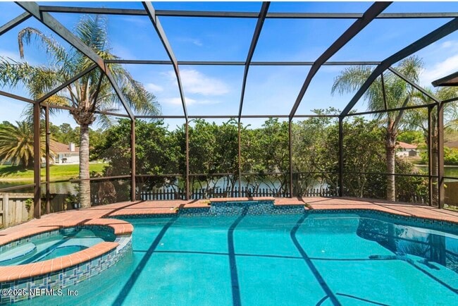 Building Photo - 2471 Coachman Lakes Dr