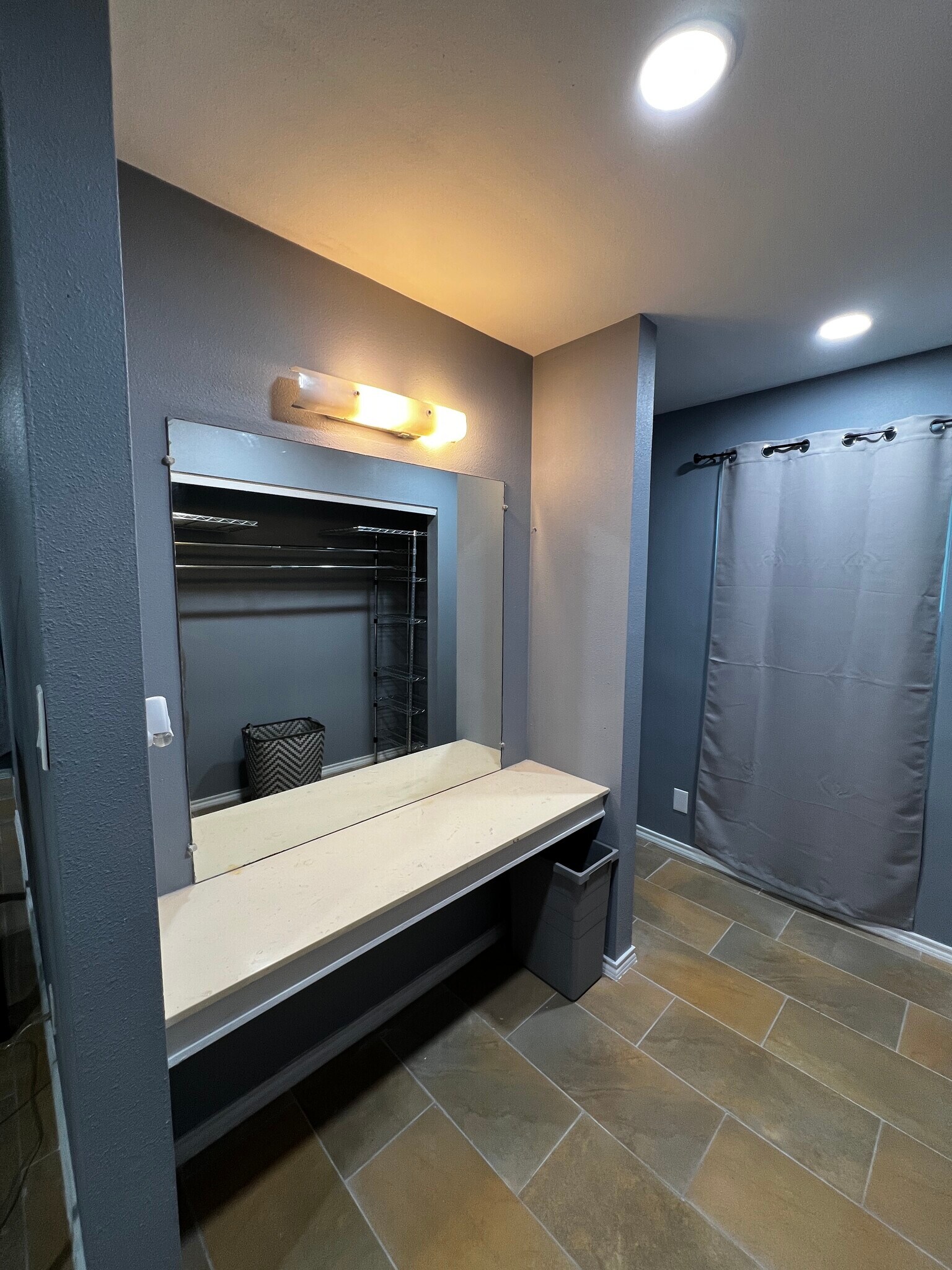 Building Photo - 309 McFadden Dr