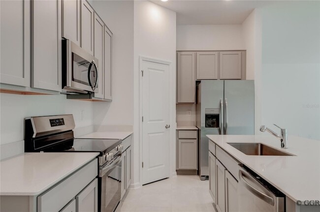 Building Photo - 4841 Edensbridge Ln