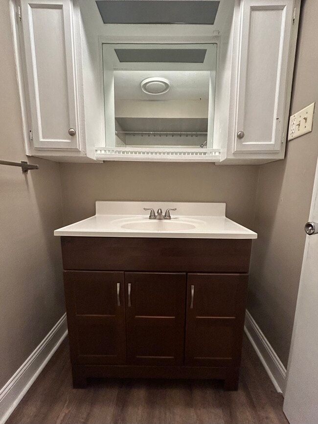 Building Photo - 256 Whipple St