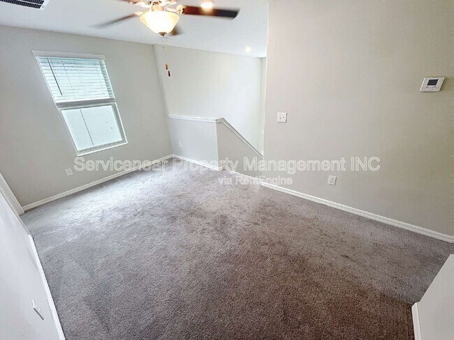 Building Photo - 3810 Romano Busciglio St