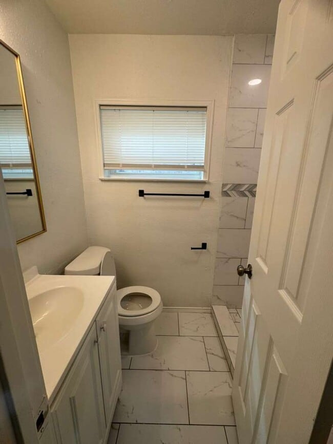 Building Photo - Location....Location....Location....