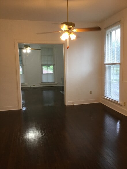 Building Photo - 1215 Liberty St