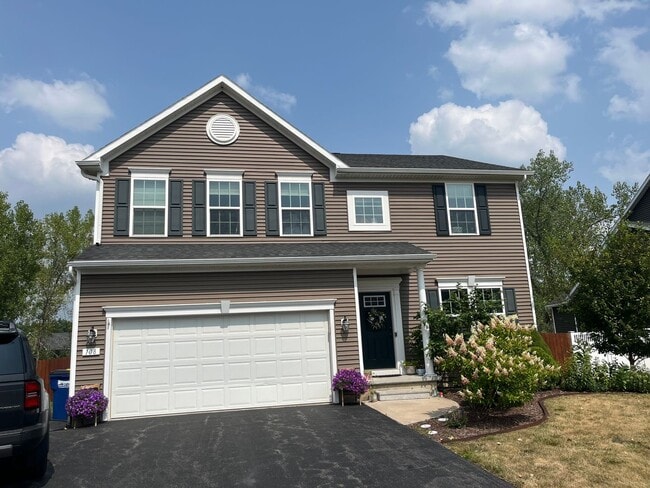 Building Photo - 4 Bedroom Home in Baldwinsville - Move in ...