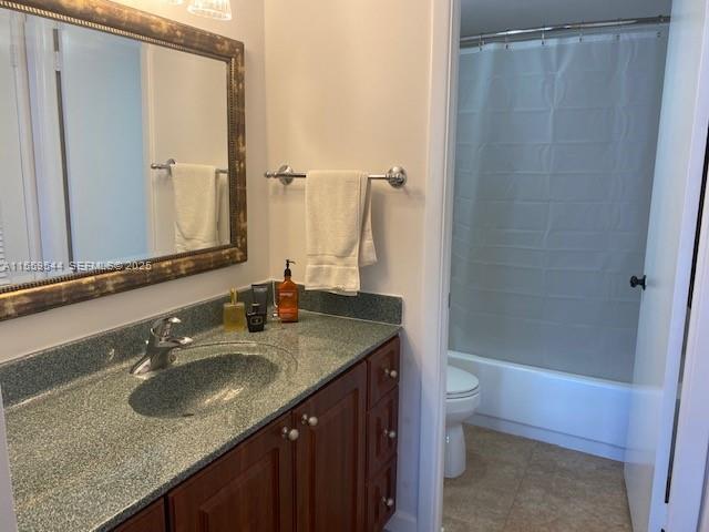 Building Photo - 6039 Collins Ave