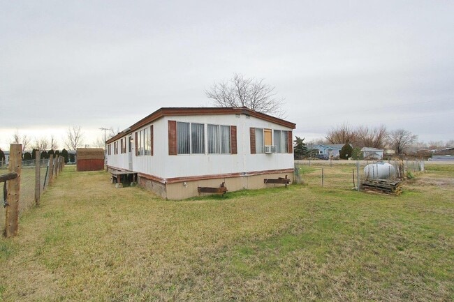 Building Photo - 1500 Boise Ave