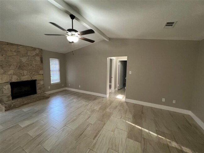 Building Photo - 5909 Avery Island Ave