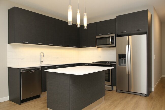 Building Photo - 229 Park Ave