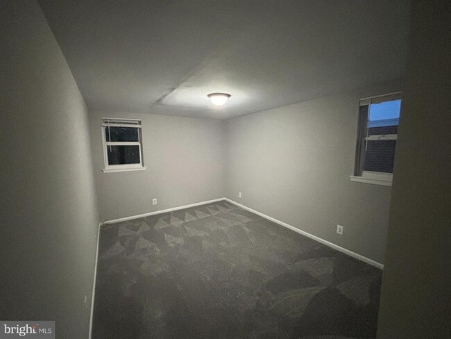 Building Photo - 8514 Verree Rd