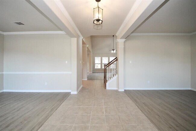 Building Photo - 11401 Barbrook Cove