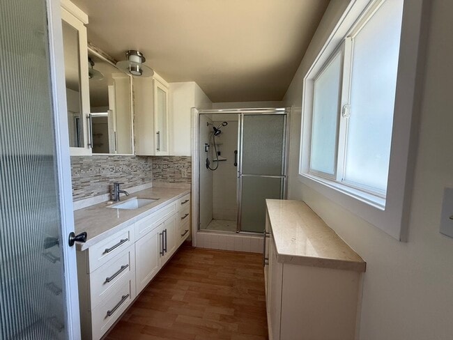 Building Photo - 9235 Creemore Dr