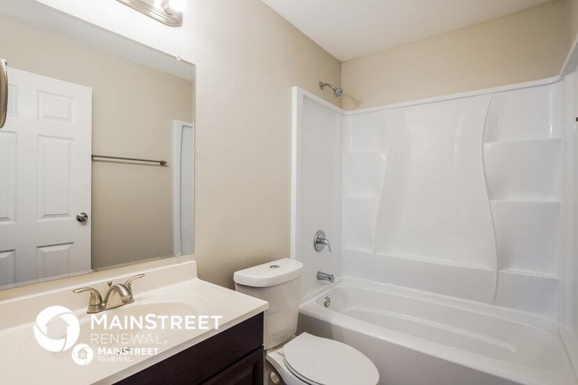 Building Photo - 2822 Woodruff Dr