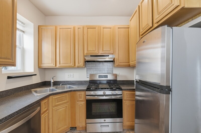 Building Photo - 212 S Loudon Ave