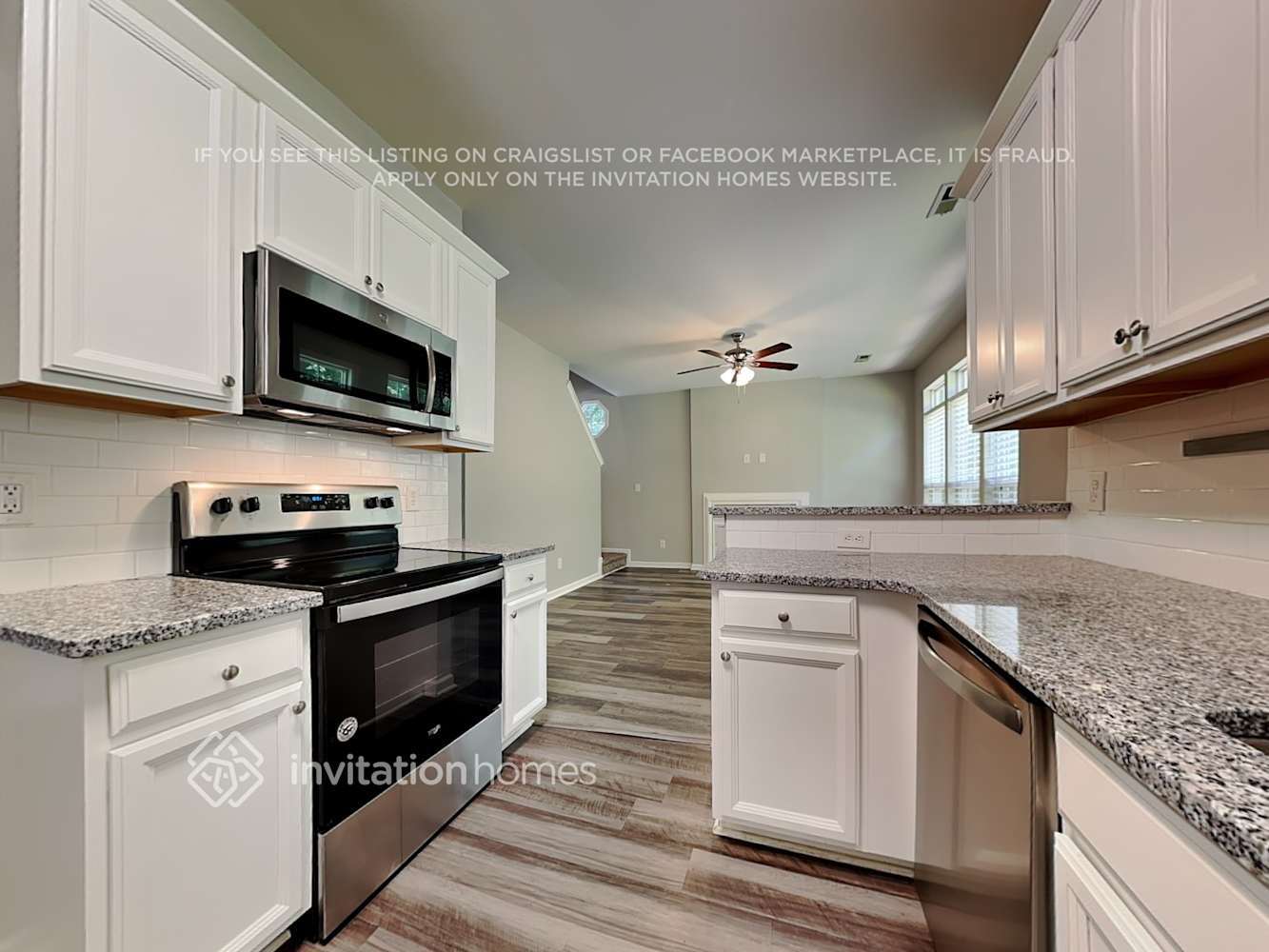 Building Photo - 9537 Green Apple Dr