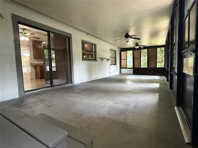 Building Photo - 2944 58th Ave N