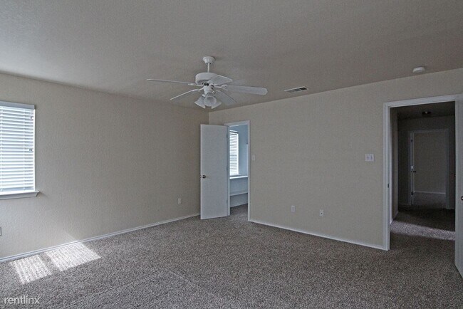 Building Photo - 3 br, 2.5 bath House - 1115 Madison