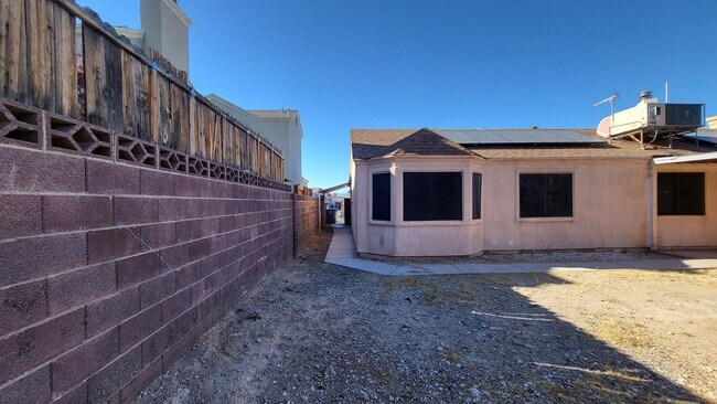 Building Photo - SIERRA SUNRISE - Whiton St.