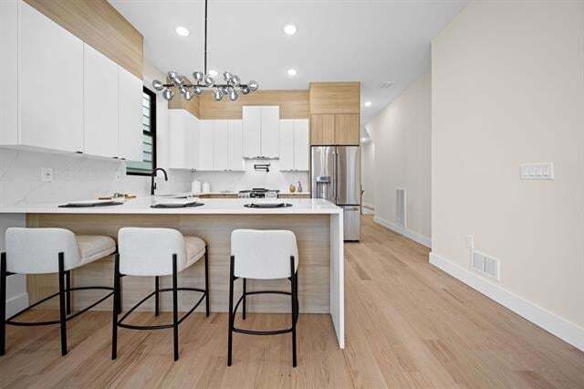 Building Photo - 27 Graham St