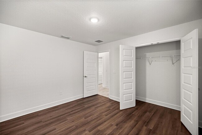 Building Photo - 5826 SW 83rd Ln