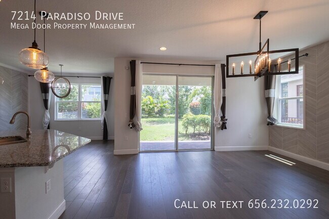 Building Photo - 7214 Paradiso Dr