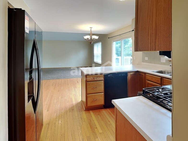 Building Photo - 1881 Westmore Grove Dr