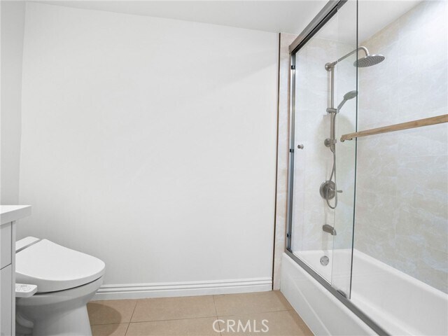 Building Photo - 1598 Long BCH