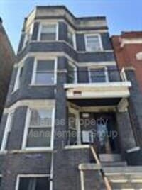 Building Photo - 3213 W Warren Blvd