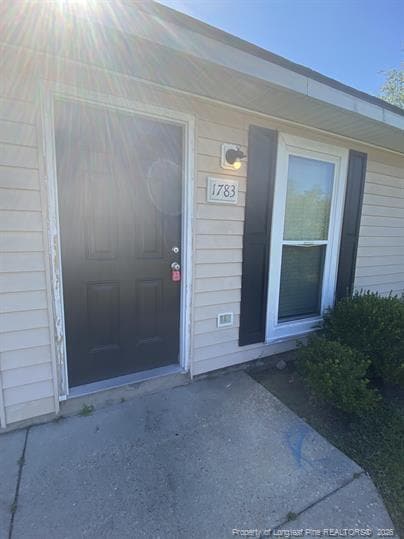 Building Photo - 1783 Roberta Ct