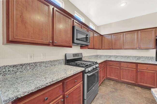 Building Photo - 10605 Bardilino St