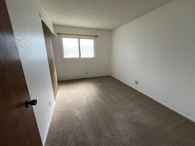 Building Photo - Alii Plantation (Aiea/Honolulu/Aloha Stadium) - ground floor 2 bedroom with full size washer/dryer