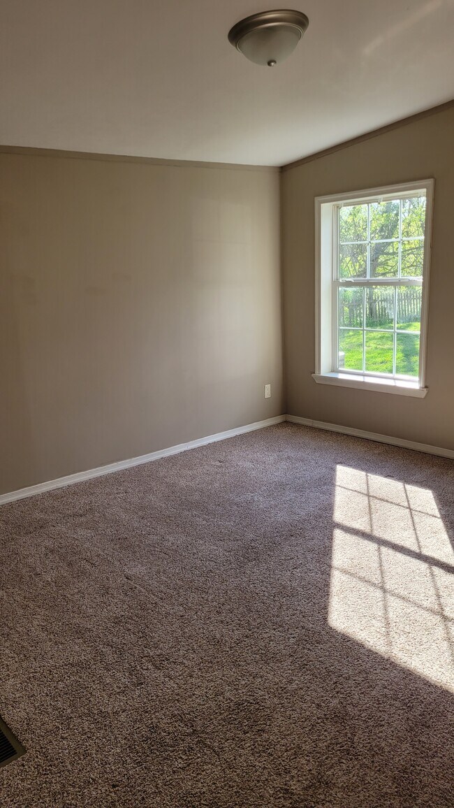 Building Photo - 20 Mill Rd