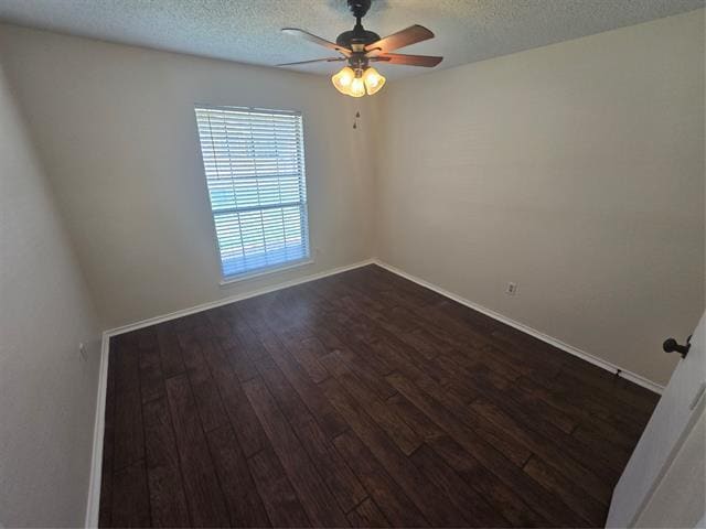 Building Photo - 508 Tarragon Ln